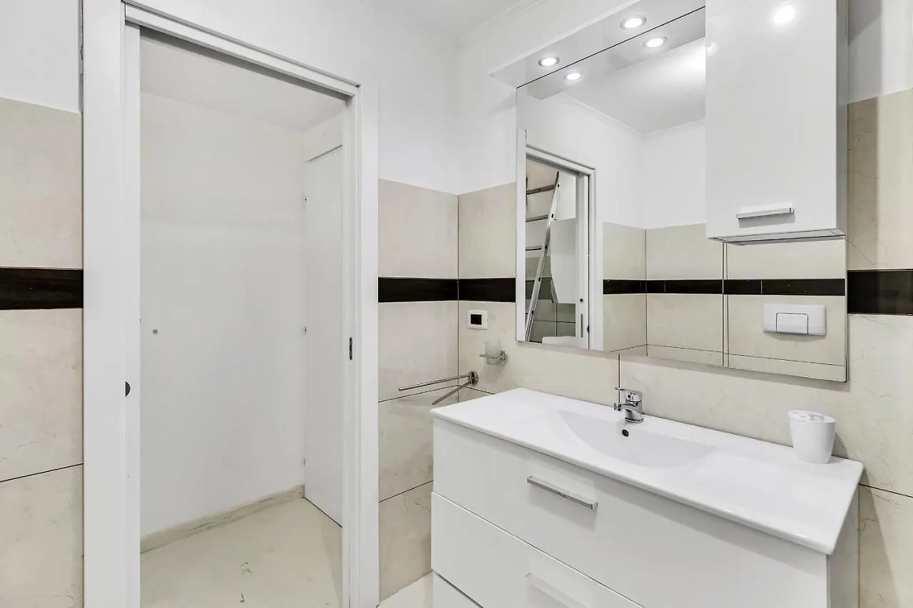 Apartment Stazione Centrale Ampio Loft Di Lusso Su 2 Livelli Milan Italy
